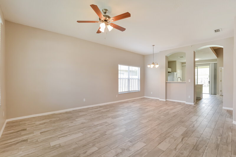 2,465/Mo, 10512 Petaloma Dr Orlando, FL 32817 Living Room View