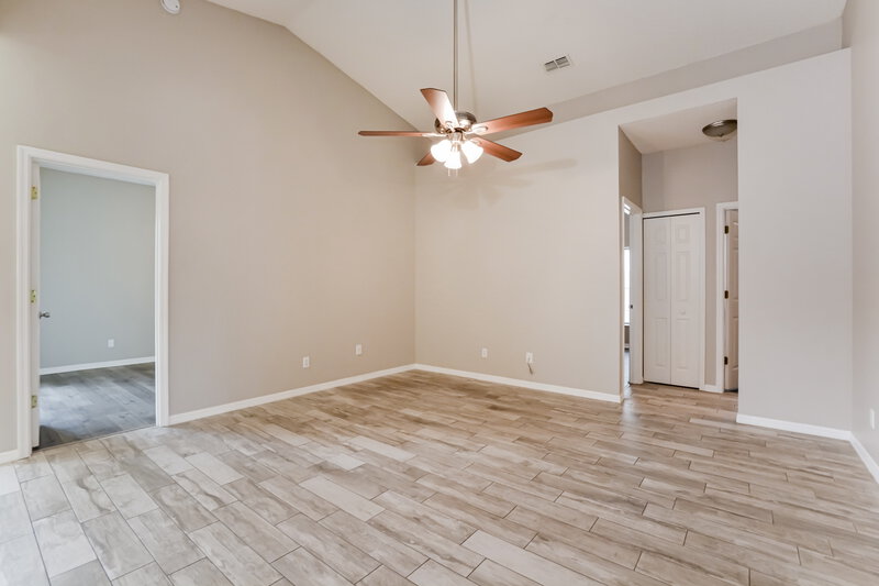 2,465/Mo, 10512 Petaloma Dr Orlando, FL 32817 Main Bedroom View