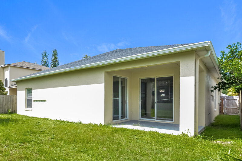 2,465/Mo, 10512 Petaloma Dr Orlando, FL 32817 Rear View