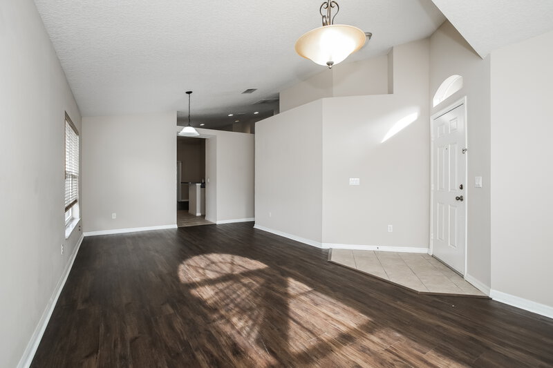 3,760/Mo, 9627 Myrtle Creek Ln Orlando, FL 32832 Living Room View 2