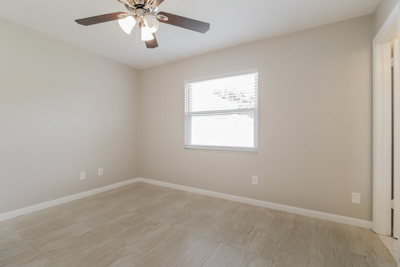 2,055/Mo, 2008 Las Palmas Cir Orlando, FL 32822 Main Bedroom View