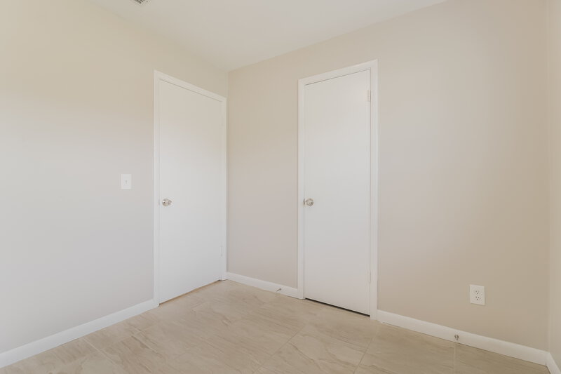 2,055/Mo, 2008 Las Palmas Cir Orlando, FL 32822 Bedroom View 4