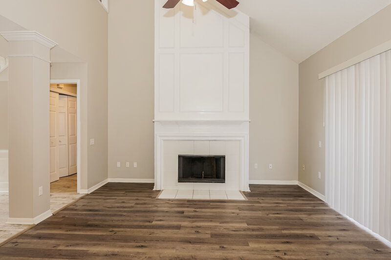 2,540/Mo, 906 Waybourne Way Lake Mary, FL 32746 Living Room View