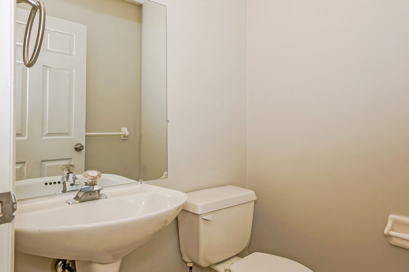 2,540/Mo, 906 Waybourne Way Lake Mary, FL 32746 Powder Room View