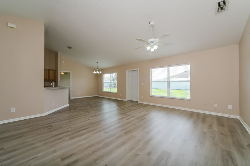 2,125/Mo, 2151 Antler Dr Saint Cloud, FL 34772 Living Room View