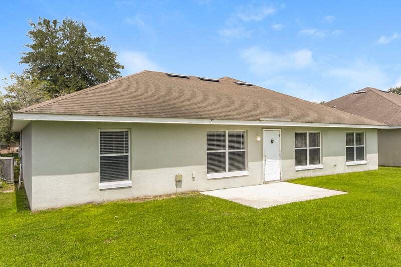 2,125/Mo, 2151 Antler Dr Saint Cloud, FL 34772 Rear View