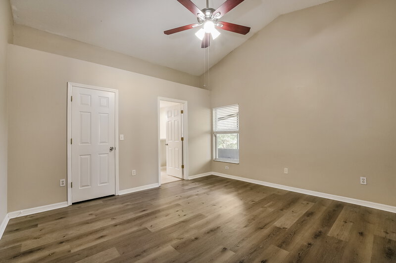 2,390/Mo, 128 Queens Ct Sanford, FL 32771 Main Bedroom View