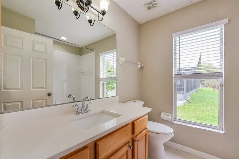2,390/Mo, 128 Queens Ct Sanford, FL 32771 Bathroom View
