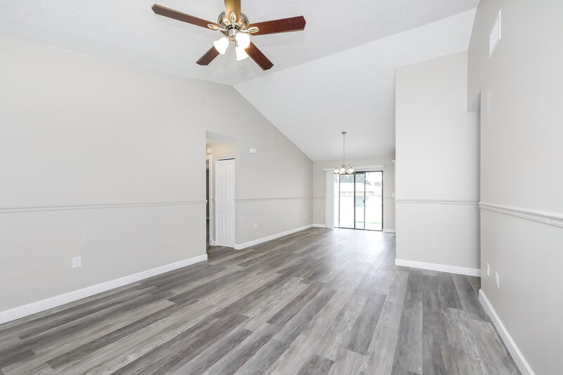 1,945/Mo, 512 Everest Way Kissimmee, FL 34758 Living Room View 2