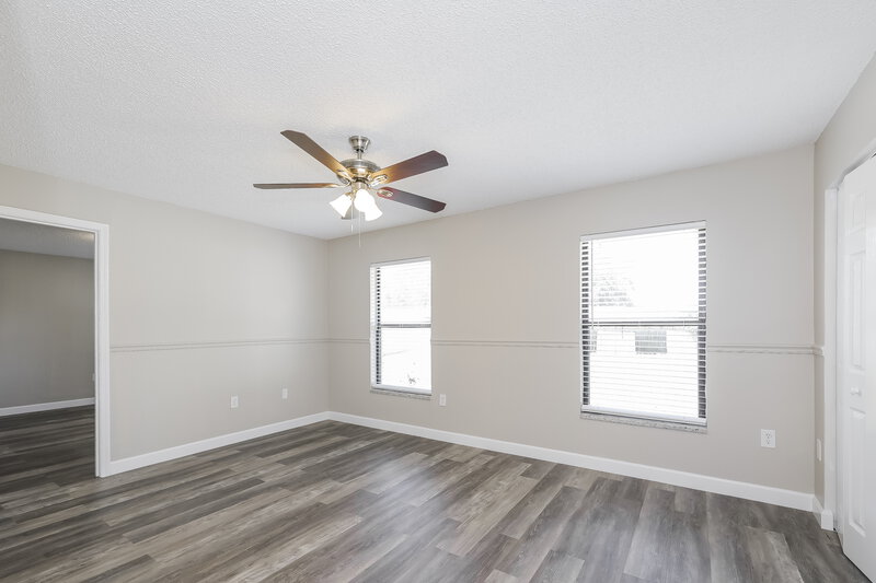 1,945/Mo, 512 Everest Way Kissimmee, FL 34758 Main Bedroom View