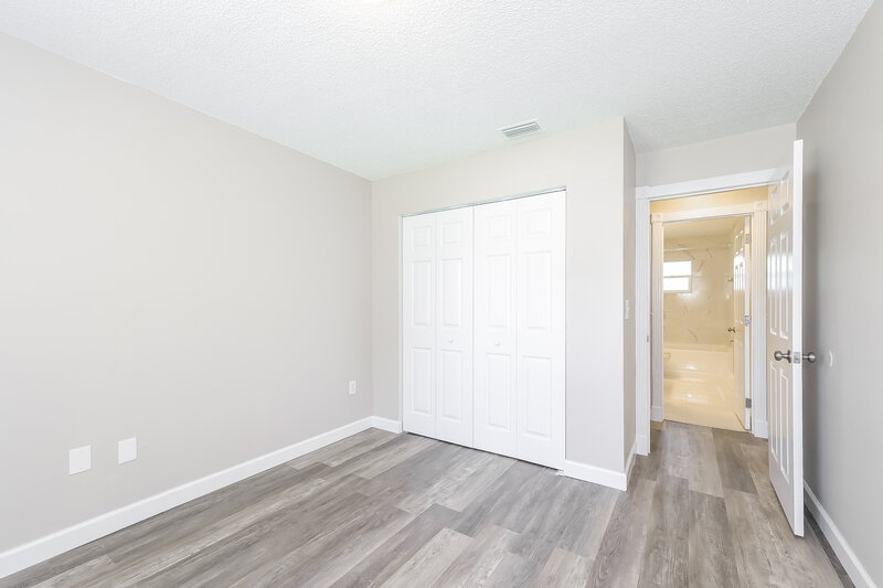 1,945/Mo, 512 Everest Way Kissimmee, FL 34758 Bedroom View 2