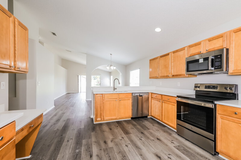 1,820/Mo, 4617 Woodford Dr Kissimmee, FL 34758 Kitchen View 2
