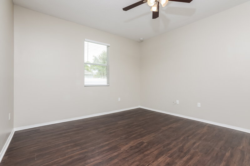 2,065/Mo, 5117 Ballark St Mount Dora, FL 32757 Main Bedroom View