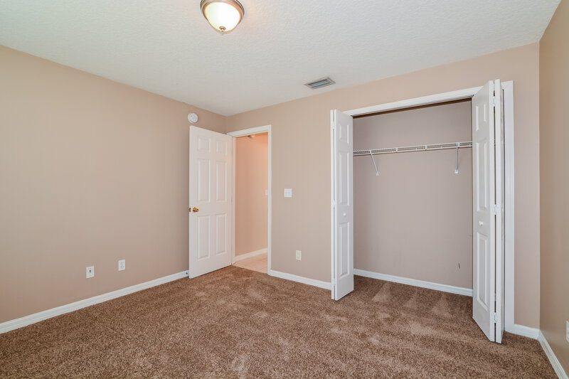 2,375/Mo, 1604 Silhouette Dr Clermont, FL 34711 Bedroom View 2