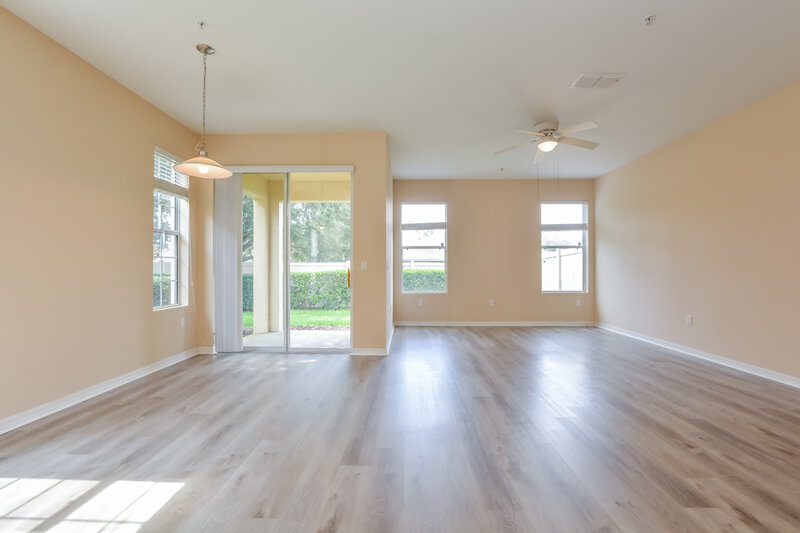 2,470/Mo, 1302 Glenleigh Dr Ocoee, FL 34761 Living Room View 3