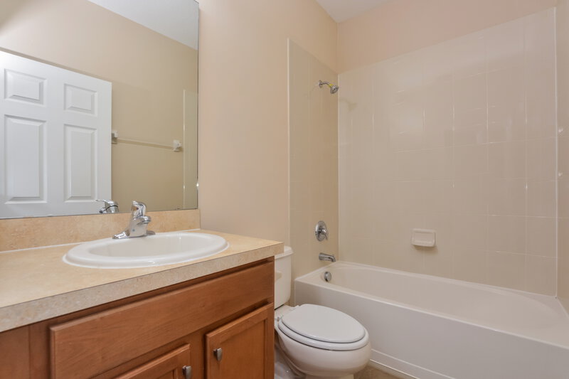2,470/Mo, 1302 Glenleigh Dr Ocoee, FL 34761 Bathroom View