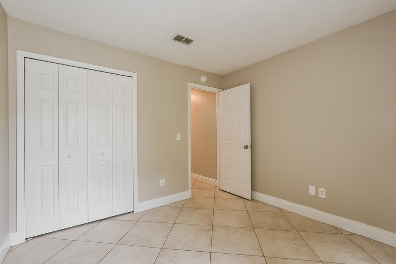 2,025/Mo, 1301 Ravida Woods Dr Apopka, FL 32703 Bedroom View 3