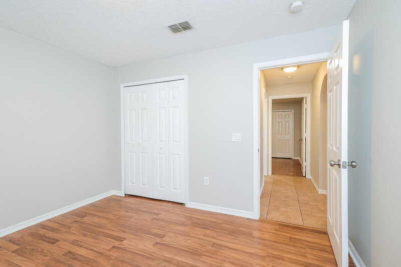 1,785/Mo, 333 Chelmsford Ct Kissimmee, FL 34758 Bedroom View 2