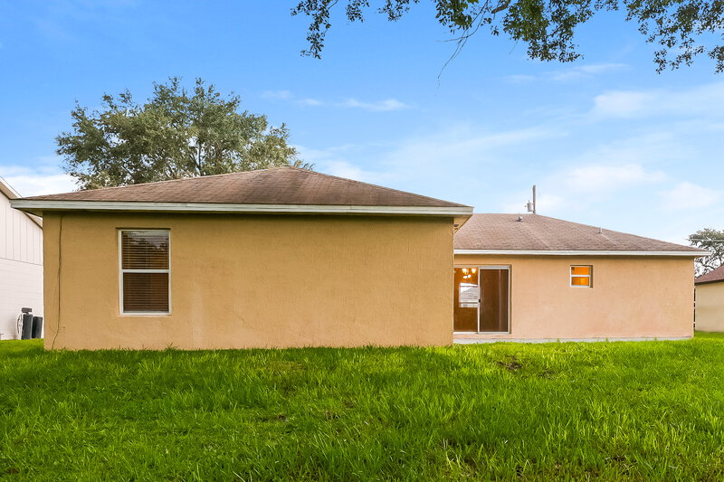 1,785/Mo, 333 Chelmsford Ct Kissimmee, FL 34758 Rear View