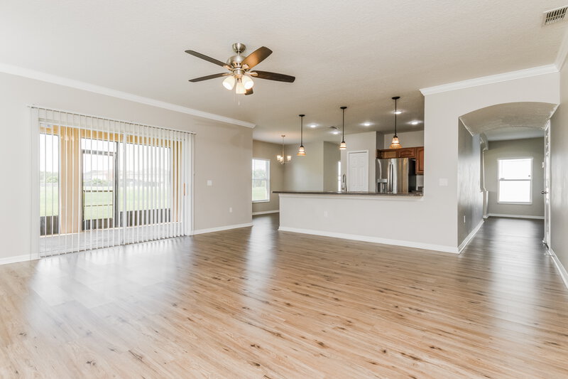 2,585/Mo, 349 Aldershot Ct Kissimmee, FL 34758 Family Room View 2