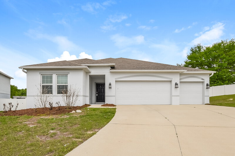 2,560/Mo, 1924 Bell Creek Loop Fruitland Park, FL 34731 External View