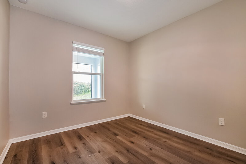 2,560/Mo, 1924 Bell Creek Loop Fruitland Park, FL 34731 Bedroom View 2