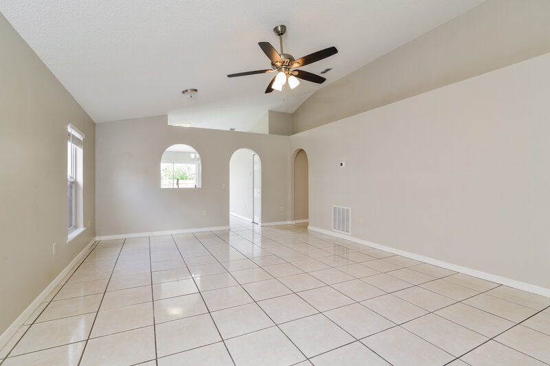 2,145/Mo, 7666 Harbor Bend Cir Orlando, FL 32822 Living Room View