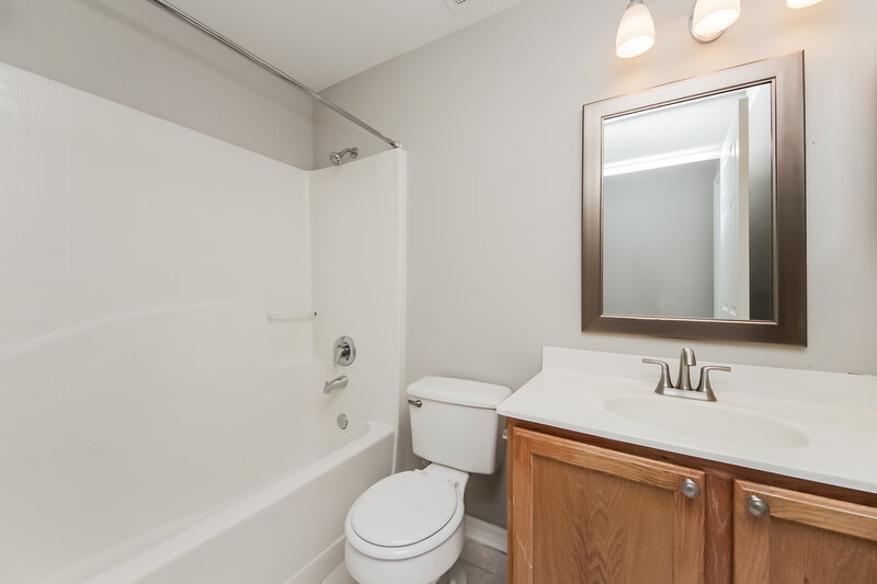 3,430/Mo, 2122 Marisol Loop Kissimmee, FL 34743 Bathroom View