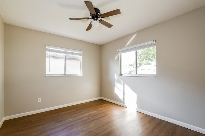 1,945/Mo, 9556 Brimton Dr Orlando, FL 32817 Bedroom View