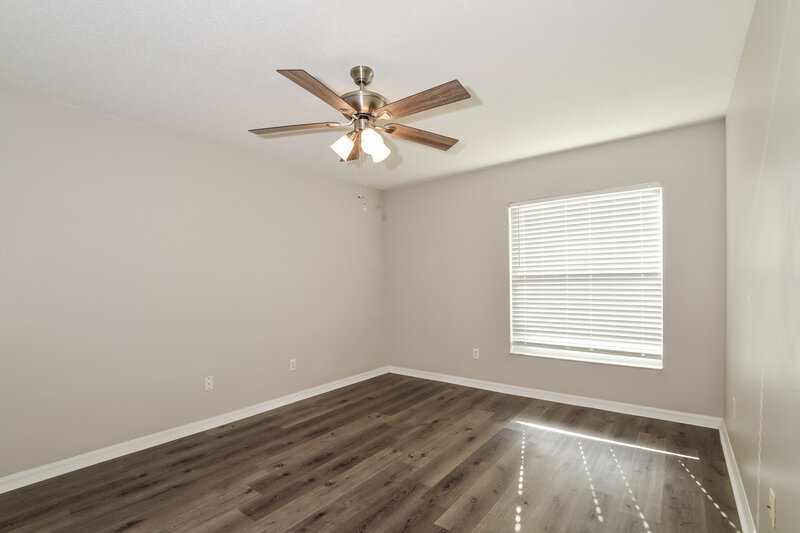 2,035/Mo, 10600 Crescendo Loop Clermont, FL 34711 Main Bedroom View