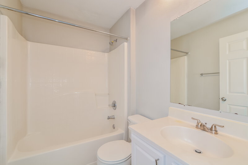 2,080/Mo, 417 Delicata Dr Orlando, FL 32807 Bathroom View