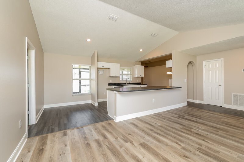 2,080/Mo, 122 Birmingham Dr Kissimmee, FL 34758 Living Room View