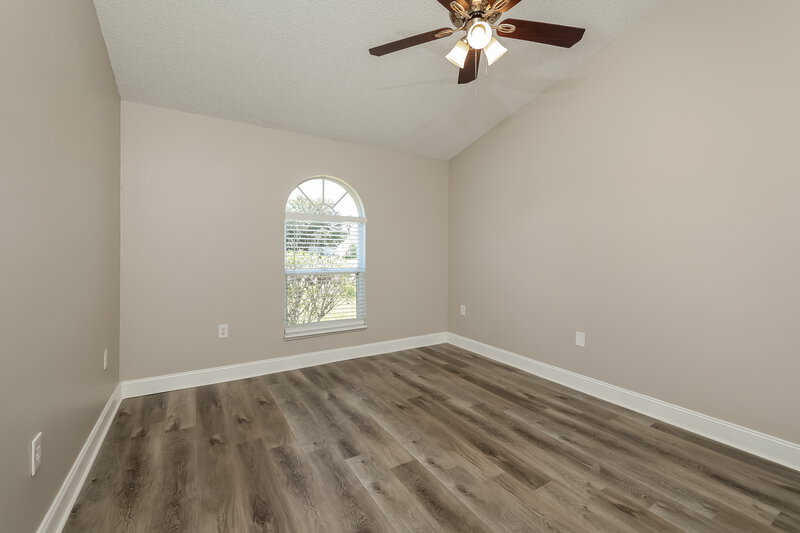2,080/Mo, 122 Birmingham Dr Kissimmee, FL 34758 Main Bedroom View