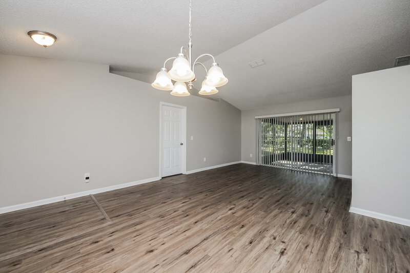 1,955/Mo, 588 Oak Branch Cir Kissimmee, FL 34758 Dining Room View