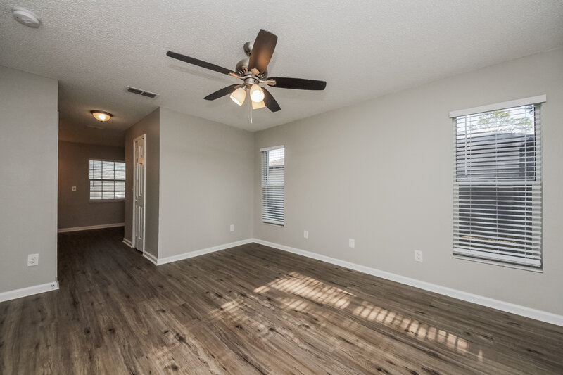 1,955/Mo, 588 Oak Branch Cir Kissimmee, FL 34758 Family Room View