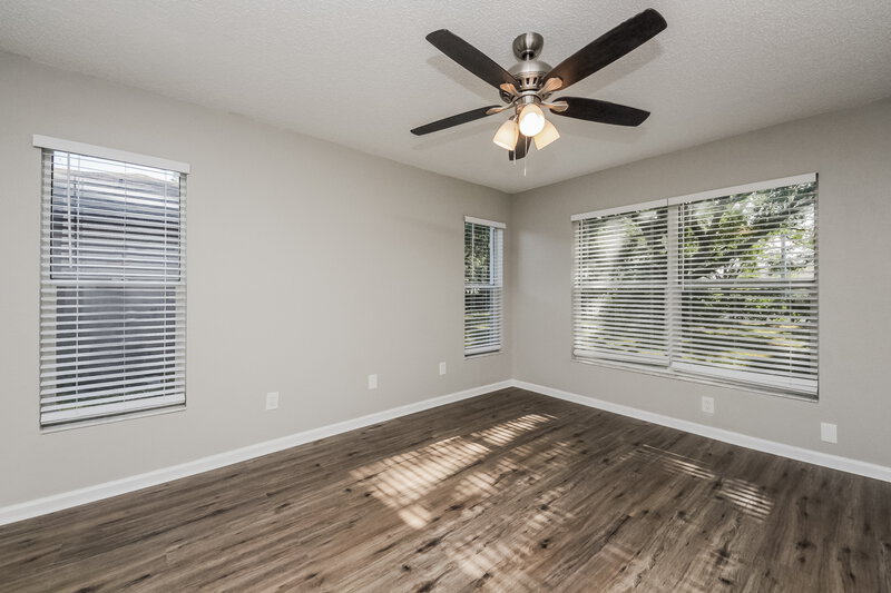 1,955/Mo, 588 Oak Branch Cir Kissimmee, FL 34758 Main Bedroom View