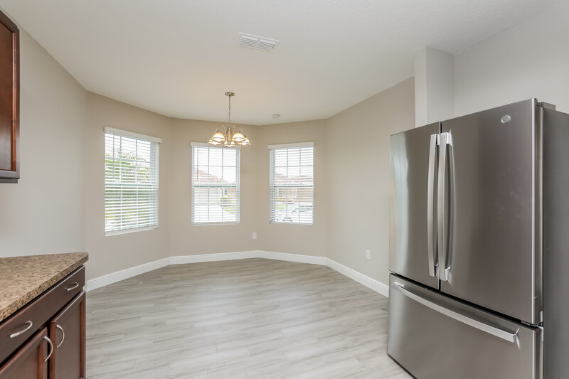 2,445/Mo, 3009 Sangria St Kissimmee, FL 34744 Breakfast Nook View