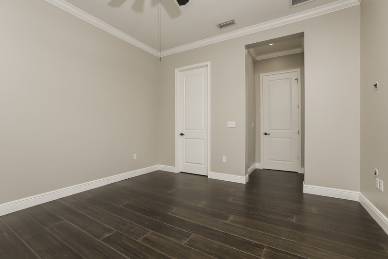 2,505/Mo, 2129 Appalachee Cir Tavares, FL 32778 Main Bedroom View 2