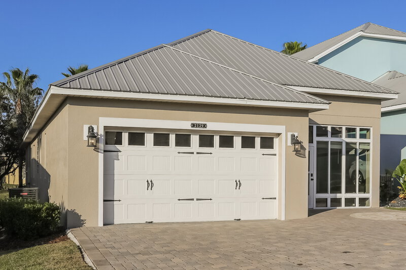 2,505/Mo, 2129 Appalachee Cir Tavares, FL 32778 Rear View 2
