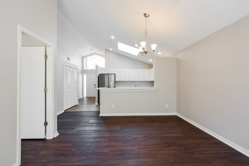 2,295/Mo, 12640 Whiterapids Dr Orlando, FL 32828 Living Room View
