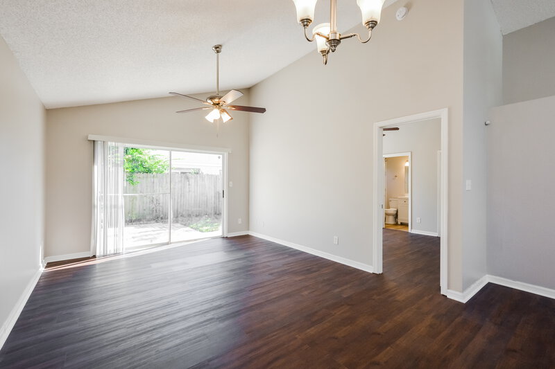 2,295/Mo, 12640 Whiterapids Dr Orlando, FL 32828 Dining Room View