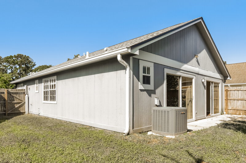 2,295/Mo, 12640 Whiterapids Dr Orlando, FL 32828 Rear View