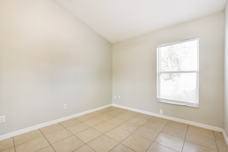 2,155/Mo, 9331 Echo Run Orlando, FL 32817 Bedroom View