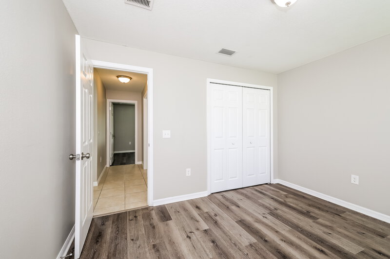 2,100/Mo, 338 Chiquita Ct Kissimmee, FL 34758 Bedroom View 2