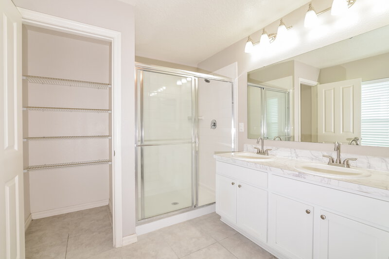 3,080/Mo, 2861 Mosshire Cir Saint Cloud, FL 34772 Main Bathroom View