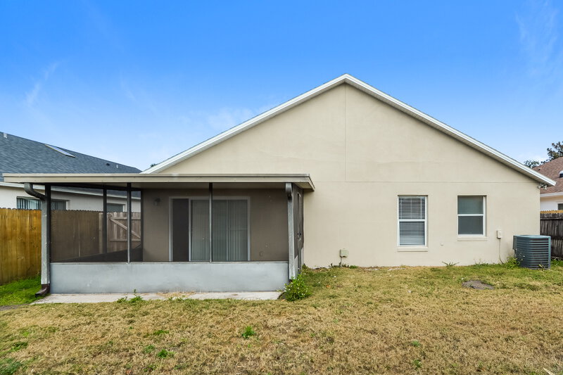 2,330/Mo, 3097 Birmingham Blvd Orlando, FL 32829 Rear View