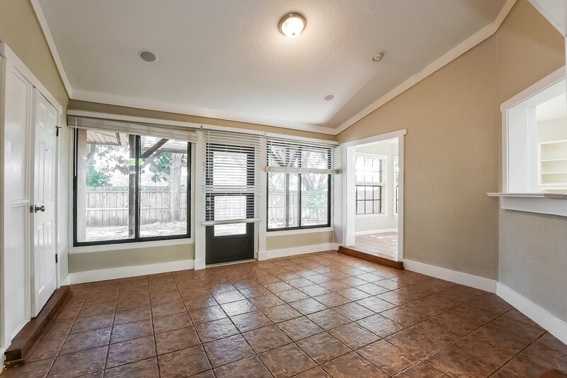 2,095/Mo, 4661 Marsh Harbor Dr Tavares, FL 32778 Family Room View