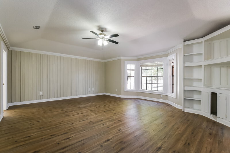 2,095/Mo, 4661 Marsh Harbor Dr Tavares, FL 32778 Main Bedroom View