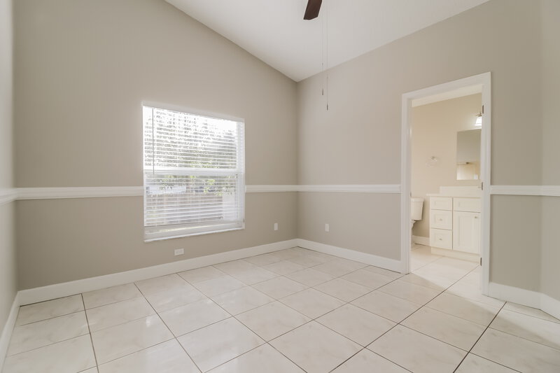 2,070/Mo, 6340 Tidewave St Orlando, FL 32822 Main Bedroom View