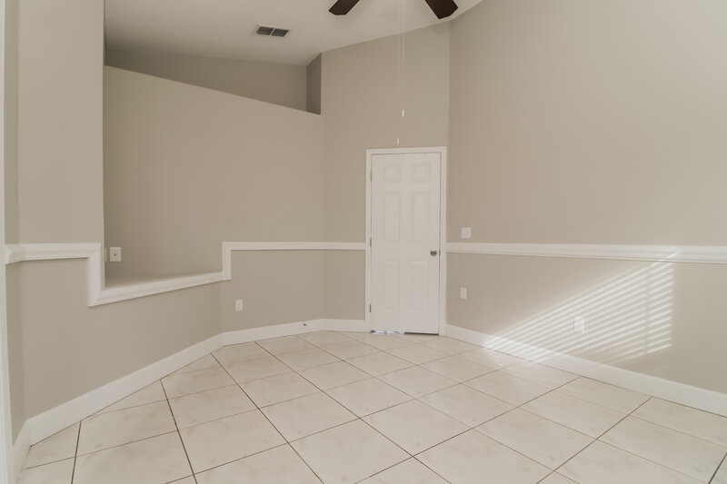 2,070/Mo, 6340 Tidewave St Orlando, FL 32822 Main Bedroom View 2